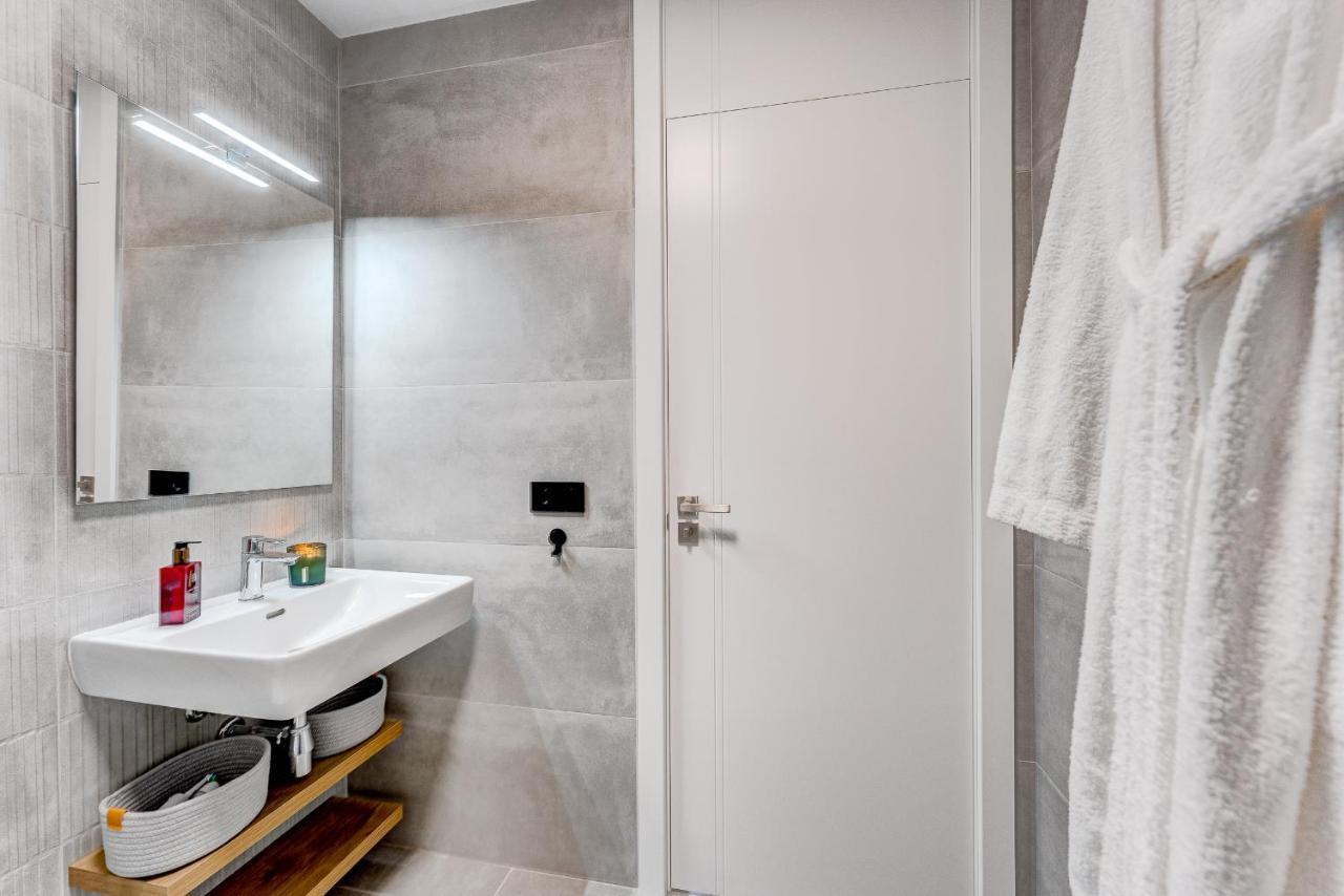 Modern New Apartment Las Terrazas De Costa Adeje. Heated Pool, Big Terrace And Private Parking 외부 사진