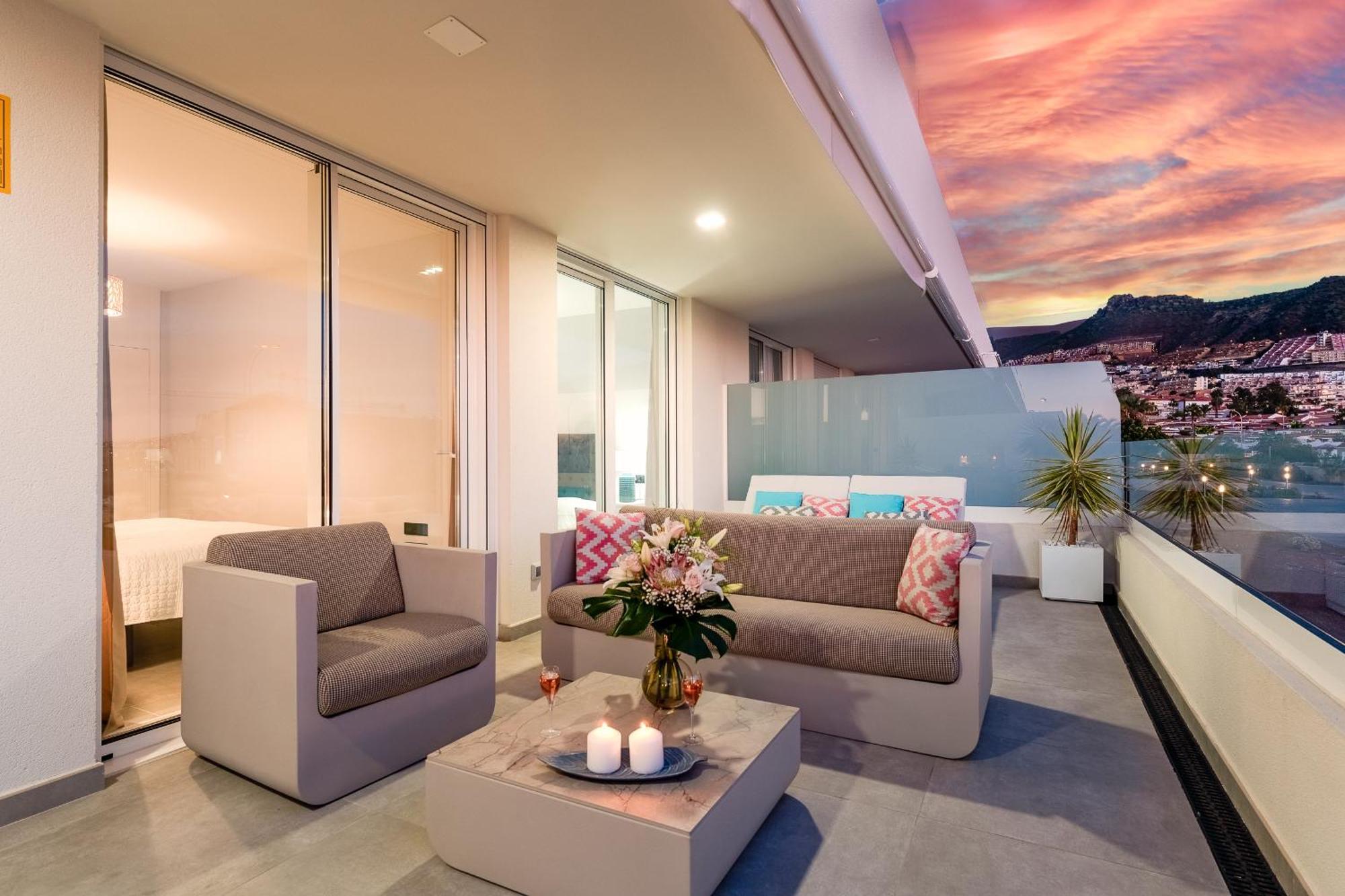 Modern New Apartment Las Terrazas De Costa Adeje. Heated Pool, Big Terrace And Private Parking 외부 사진